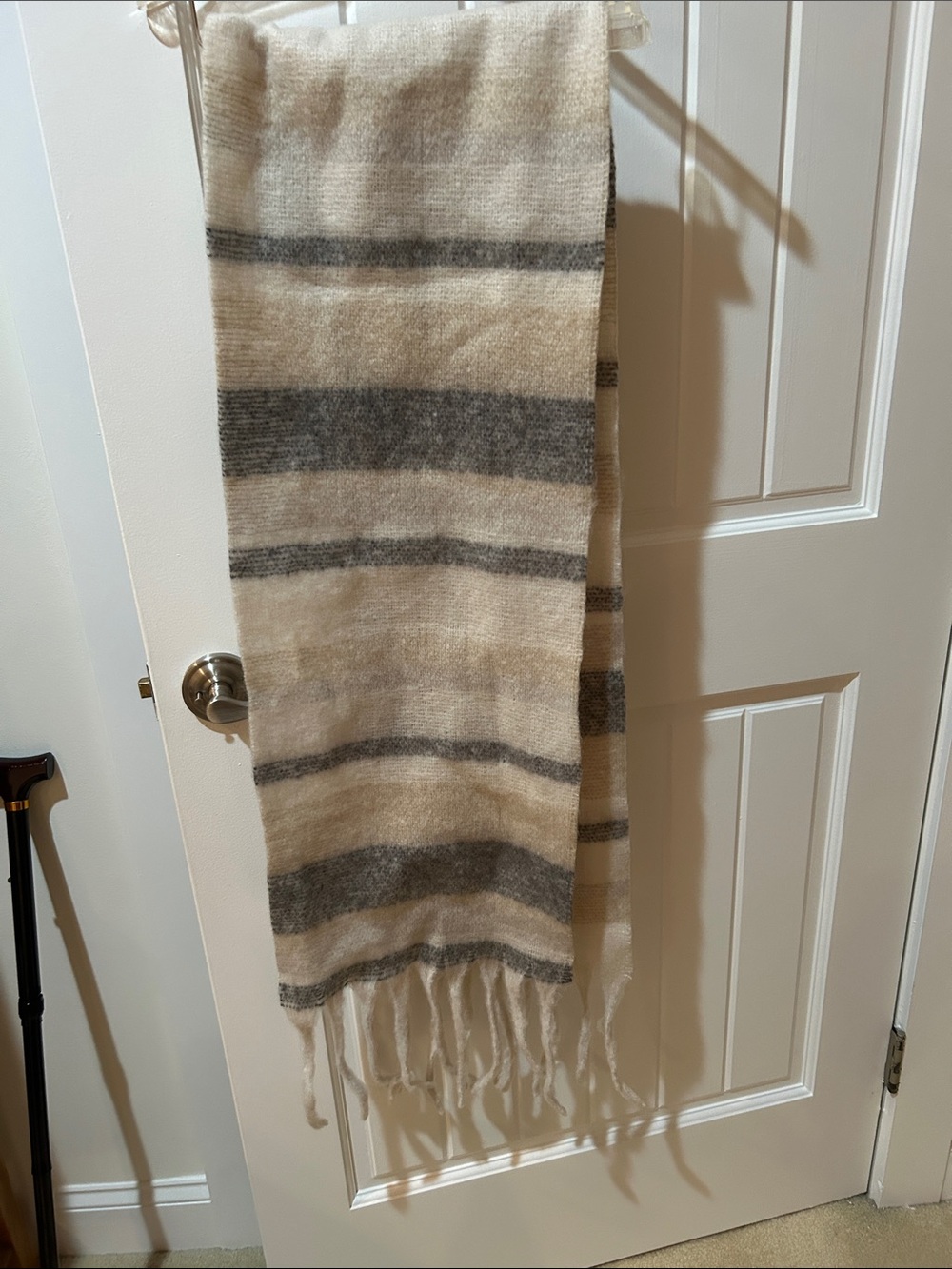 Cozy Striped Fringe Scarf - Cream & Gray
